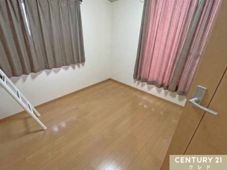 �m�� �y�m��6���z
2�ʍ̌��̂��߁A�u�₩�ȕ����ʂ蔲���A���₩�Ȋ���ۂ��Ƃ��ł��܂��B
���c�u����CG���H�ɂ�菜�����Ă��܂��B