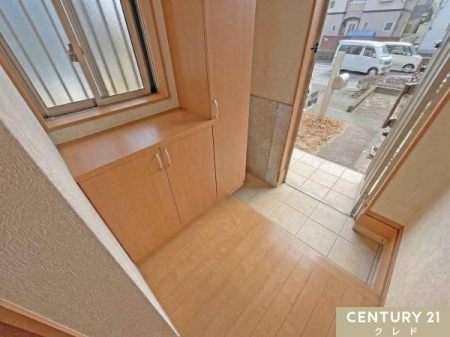 ���� ������͎��R�����������ޖ��邢���ցB
�V���[�Y�{�b�N�X�ɂ͉Ƒ��S���̌C������������[�ł��A���ւ܂�����������I
���c�u����CG���H�ɂ�菜�����Ă��܂��B