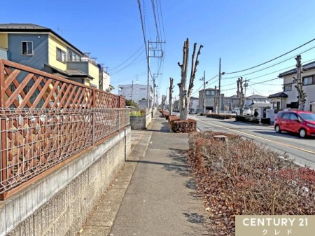 �O�ʓ��H�܂ތ��n�ʐ^ �y�܂Ƃ߂Č��w�A�劽�}�I�z
�E�ߗ׃G���A�̕���
�E�����Ԏ���ݔ��̕���
�E���\�Z�ɍ��킹�����i�т̕���
�Ȃǂ���]�����������������B