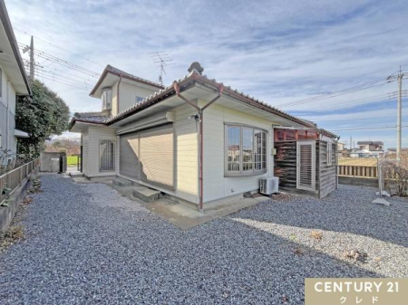 �O�ʓ��H�܂ތ��n�ʐ^ ��Ƃ�̕�炵��������Z�܂��B
�L���~�n�ł́A�ƒ�؉���G�߂̐A�͂��y���ޕ�炵���`���܂��B
�V���b�^�[�t���̑����h�Ɩʂł����S���v���X�B