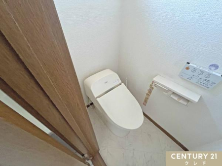 �g�C�� ��������Ƃ��������ڂ̃^���N���X�g�C���B
���ւ̕��S�ɔz�����A���K�Ȑ������T�|�[�g���鉷�����@�\�t���ł��B
��������A�����ȋ�Ԃ�ۂĂ܂��B