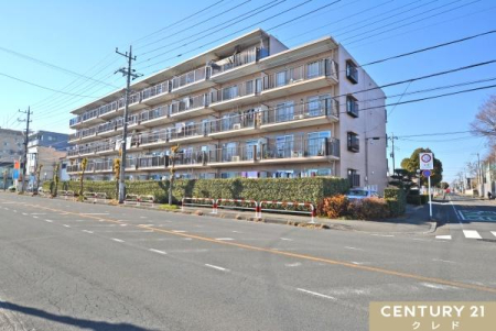 ���n�O�ώʐ^ ����������u��t�v�w�k��9���A�u���J�o�E�H�[�N�v�܂œk��3���B
���ӂɂ͋���@�ւ⏤�Ǝ{�݂��[�����Ă���A�q��Đ���̂��Ƒ��ɂ��������߂̏Z���������Ă��܂��B
