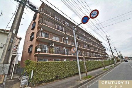 ���̑����n �z����ǍD�ȓ쓌������3LDK�ł��B���D�݂̃N���X�⏰�ނɒ���ւ���ȂǁA�����D�݂̋�Ԃփ��t�H�[������̂��������߁B���z�̃}�C�z�[���������ł��邨�����ł��B