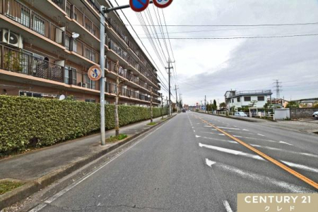 ���̑����n ��搮���ς݂̔������X���݂��L����A��炵�₷���Z���ł��B�k��2���̏ꏊ�Ɍ���������A�����Ȃ��q�l�̗V�я�█���̂��U���R�[�X�ɂ��҂�����B