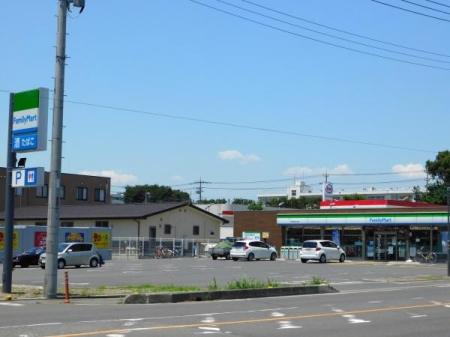 ���ӊ� �y�R���r�j�z�t�@�~���[�}�[�g�߃����ܖ��P�J�X�F301m