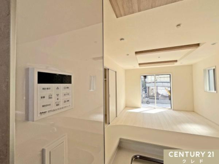 ���̑� �y�I�[�g�o�X�z
�{�^����ł�������OK�I�������肩��ۉ��܂Ŏ����i�s����I�[�g�o�X�V�X�e���B�����ƃL�b�`�������ɂ���̂ŁA�ǂ��炩��ł����g�����������܂��B