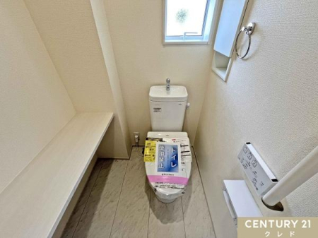 �g�C�� ���K���Ɖq���ʂ����˔������E�H�V�����b�g�@�\�t���g�C���B�J�E���^�[������Ă���A�y�[�p�[�ނ⏬�����X�b�L�����[�ł��܂��B