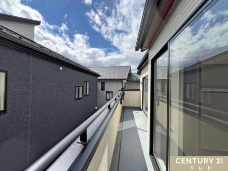 �Z�˂���̒��]�ʐ^ �o���R�j�[����̒��]�ł��B���ꂽ���ɂ͐󂪍L����A�S�n�悢���ɕ�܂�Ȃ���A�������Ƃ������Ԃ����߂������������܂��B