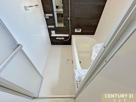 ���� ���q�l�ƈꏏ�ł���Ƃ��1�؃^�C�v�̃o�X���[���B1���̔�������Ă����o�X�^�C����L�Ӌ`�ɁB��l�̕����������Ɠ����ł��܂��B