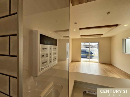 ���̑� �y�I�[�g�o�X�z
�{�^����ł�������OK�I�������肩��ۉ��܂Ŏ����i�s����I�[�g�o�X�V�X�e���B�����ƃL�b�`�������ɂ���̂ŁA�ǂ��炩��ł����g�����������܂��B