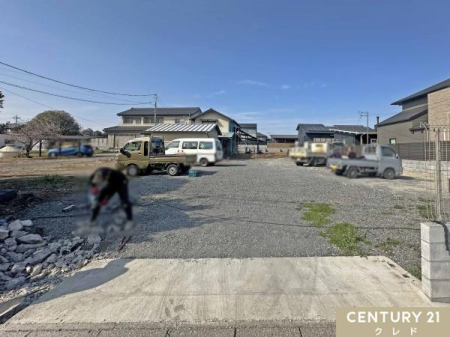 ���n�y�n�ʐ^ �y1���z
���z�����������n�B
���R���݂ȊԎ��݌v�������A��91�؂̂�Ƃ肠��~�n�ł��B
�����6���ɐڂ�����������ǍD�ȐV�K�S2���I