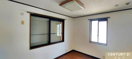 �q������ �y�m��7���z
��Ƃ���������q�������Ƃ��Ă��K����2�ʍ̌��~7���̂������B
�׋�����{�I�Ȃǂ̉Ƌ��u���Ă��t���[�X�y�[�X���m�ۂ��邱�Ƃ��ł��܂��B