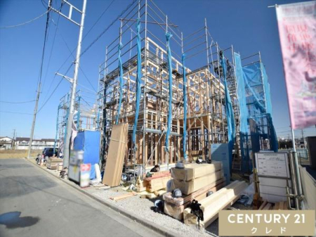 ���̑����n ����2�䒓�ԉ\�ȃJ�[�X�y�[�X�t���I
�����̒ʋ΂₨�q�l�̑���}���ȂǁA�Ԉړ������C���̕��ɂ��������ł��ˁB