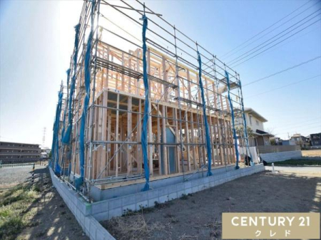 ���̑����n ����2�䒓�ԉ\�ȃJ�[�X�y�[�X�t���I
�����̒ʋ΂₨�q�l�̑���}���ȂǁA�Ԉړ������C���̕��ɂ��������ł��ˁB