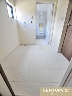 ���ʑ�E���ʏ� �y�����h���[���[���z
�����Ɨאڂ����Ɨ��̐����p�X�y�[�X�Ƃ��Ďg�p�ł��܂��B
�אڂ��闁���̊����@�\�Ƒg�ݍ��킹�邱�ƂŁA�􂤁A�����A����������ӏ��Ŋ����ł��܂��B