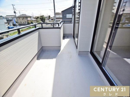 �o���R�j�[ 2�̕������q�����ʃo���R�j�[�B
���󕨂������₷���A�Ǝ��̎��Z�ɂ��v�����܂��B
�����ɂ��g���ȗz����������邱�Ƃ��ł��܂��B