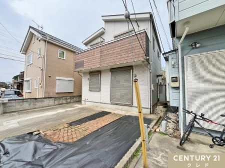 �� ���ԏꂩ�瑱�������K�̓��͂�����Ƃ����K�[�f�j���O�≀�|�Ȃǂ��y���߂܂��B
�l�G���Ƃ����ė΂̉f���錺�֎�������y���݂��������܂��B