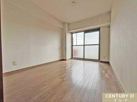 �m�� �y�m��5.7���z
�쓌�����o���R�j�[�ɖʂ��A��������ǍD�I�_�C�j���O�L�b�`���ɗאڂ����m���͐Q���⃊�r���O�ȂǑ��p�r�Ɋ��p�ł��܂��B