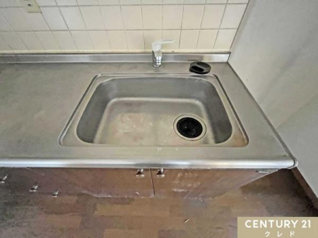 �L�b�`�� �y��Ƃ肠��傫���̃X�e�����X�V���N�z
����L�p�ł̂������n���ƂȂ�܂��B
���t�H�[���⃊�m�x�[�V�����ɂ��Ă������k���������B