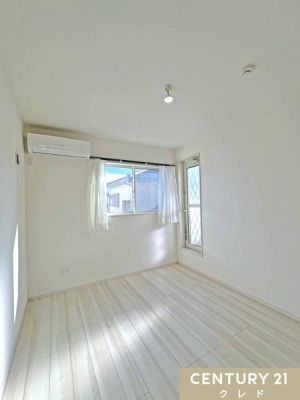 �m�� �y�m��5.3���z
���邢�t���[�����O�Ɣ�����Ƃ��������͂ǂ�ȃC���e���A�ɂ�����݂₷���A�����炵�������Â��肪�y���߂܂��B