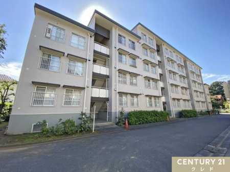 ���̑����n �쓌�����ŗz�������Ղ�A���邢3LDK�B�O�ʓ����Ȃ����߁A�������̉��܂Ŗ��邢�z�˂����͂��܂��B�S�n�悢���Ƃ����Ղ�̌��ɕ�܂��A�z����E���]�ǍD�ȏZ�܂��ł��B