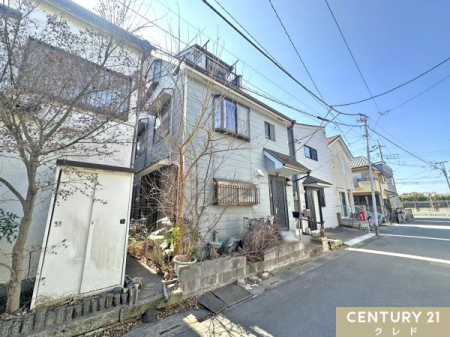 ���̑����n ���֑O�ɂ͏����ȐA�̓X�y�[�X������A�C�y�ɃK�[�f�j���O�Ȃǂ��y���߂�]�n������A�D�݂ɍ��킹���Z�܂��ɃA�����W���邱�Ƃ��ł��܂��B