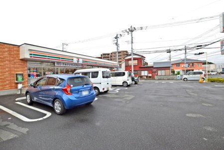 ���ӊ� �y�R���r�j�z�Z�u���C���u���߃����s�����ʂ�X�F170m