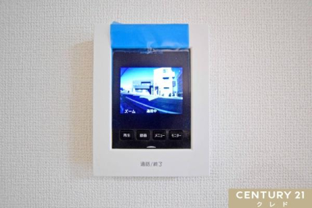 ���̑� �yTV���j�^�[�t���C���^�[�t�H���z  
���K�҂̎p�������̃��j�^�[�Ŋm�F�ł�����S�̐ݔ��B  
�Z�[���X�Ȃǂ̑Ή����T�������Ƃ���A���q�l�̂�����Ԏ��ɂ��S�����@�\�ł��B