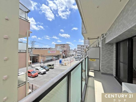 �Z�˂���̒��]�ʐ^ �o���R�j�[����̒��]�ł��B���ꂽ���ɂ͐󂪍L����A�S�n�悢���ɕ�܂�Ȃ���A�������Ƃ������Ԃ����߂������������܂��B