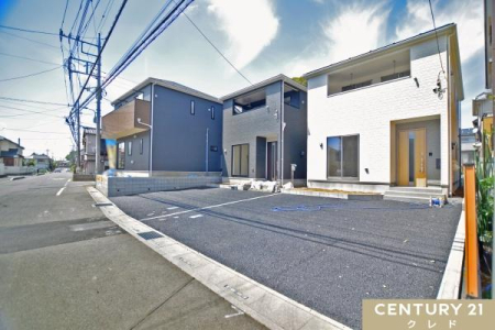 �O�ʓ��H�܂ތ��n�ʐ^ �ϐk�E���k���ɗD�ꂽ���U���u���ڂ̐V�z�����Z��@�S4���B
���ӂɂ͋���@�ւ⏤�Ǝ{�݂��[�����Ă���A�q��Đ���̂��Ƒ��ɂ��������߂̏Z���������Ă��܂��B