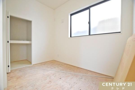 �a�� �y�a��3���z
�L�b�`�����ɂ�3���̘a�����q�����Ă��܂��B
�q�Ԃ�L�b�Y�X�y�[�X�A3���ѓ����ȂǕ��L���p�r�Ŋ��􂵂܂��B
���ꕔCG�ɂ��c�u���P�����s���Ă��܂�