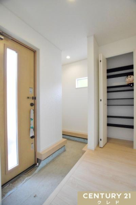 ���� ���ւɂ�����[�́A�Ƒ����̌C���X�b�L�����[�B
�����̂��������y���݂����l�ɂ��������߂̑�e�ʃ^�C�v�B
���������ɂ�Ƃ�𐶂ݏo���܂��B