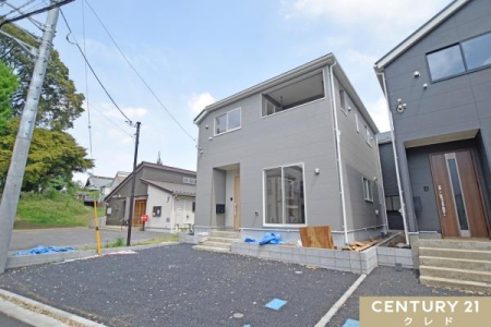 �O�ʓ��H�܂ތ��n�ʐ^ �ϐk�E���k���ɗD�ꂽ���U���u���ڂ̐V�z�����Z��@�S4���B
���ӂɂ͋���@�ւ⏤�Ǝ{�݂��[�����Ă���A�q��Đ���̂��Ƒ��ɂ��������߂̏Z���������Ă��܂��B