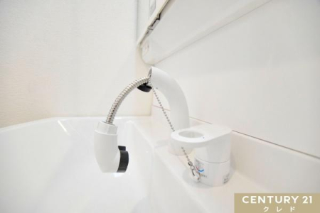 ���̑� �y�V�����[����t�����ʉ��ϑ�z
�[���@�\�������ς��̃V�����v�[�h���b�T�[�B
�g����������コ����I�v�V�������[���I���R�x�̍����V�����[�t���̐��ʑ�́A�ߕ��̂�������A�����̍ۂɂ��g���܂��B