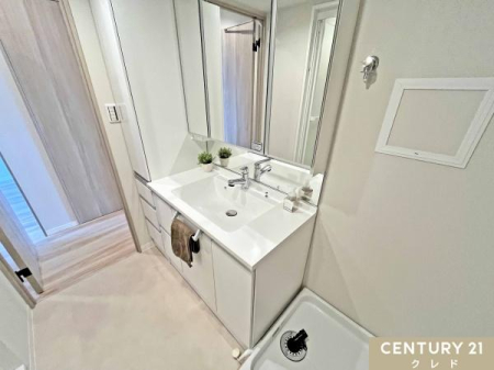���ʑ�E���ʏ� �Z�������̐g�x�x�ɕ֗��ȎO�ʋ����ϑ�B�����⑫���̈����o���Ȃǎ��[�X�y�[�X���[�����Ă���A�����ނ���������Еt���܂��B