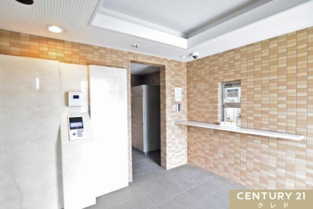 �G���g�����X �y�I�[�g���b�N�t���G���g�����X�z
�h�Ƒ΍�Ƃ��Ă����ʓI�ȃI�[�g���b�N�@�\�t���̃G���g�����X�ł��B
����ƌ���������2�J���ł�������Ƒ΍�ł��܂��B
���̑��ݔ������C�y�ɂ��₢���킹���������B