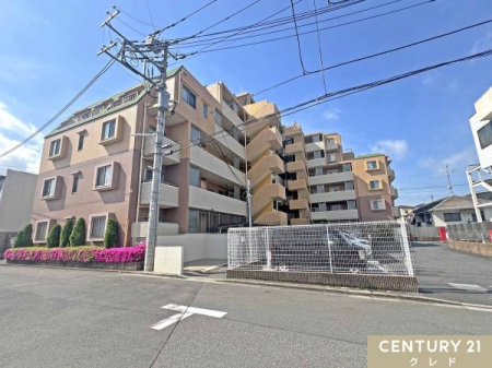 ���̑����n �y�������\�I�z
�����Ȃǂ̐��������C�ɂ����A�̂т̂ѕ�点��1�K�����I
�q��ĉƑ�����N�z�̕��܂ŕ�炵�₷���Z�܂��ł��B