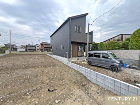 ���̑����n �Ƒ��Ƃ̎��Ԃ���ލL�X�Ƃ���LDK20.25���I�����̉Ƒ��\���Ƀt�B�b�g����t���L�V�u���݌v�B