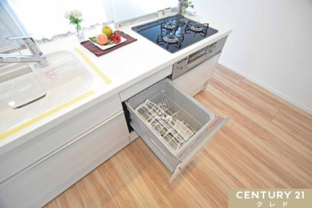 �L�b�`�� �Չ����������r���g�C���H��@�ŉƎ��̎��Z������`���B
�V���N�E��Ƒ����������ƕۂ��A���؂�J�S���炸�Œ����X�y�[�X���L����܂��B