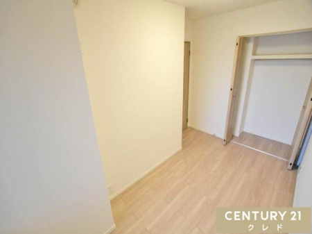 �q������ �y�m��5.3���z
���邢�t���[�����O�Ɣ�����Ƃ������������ӂ���ԁB�N���[�[�b�g�����ňߗނ⏬��������������[�\�B�q�ǂ������⏑�ւȂǁA���C�t�X�^�C���ɍ��킹�đ��ړI�Ɏg���܂��B