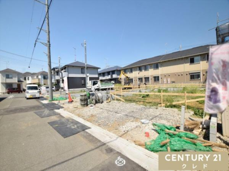 �O�ʓ��H�܂ތ��n�ʐ^ ����������u�V�͊݁v�w�k��12���B�쓌6�������ɖʂ����A�S10���̃r�b�O�R�~���j�e�B�[�B