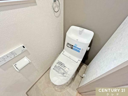 �g�C�� �����玩�R��������A���邭�u�₩�Ȉ�ۂ̃g�C���ł��B�������֍��t���Ŗ������K�B�����������₷���A�����ȏ�Ԃ�ۂ��₷���̂����͂ł��B