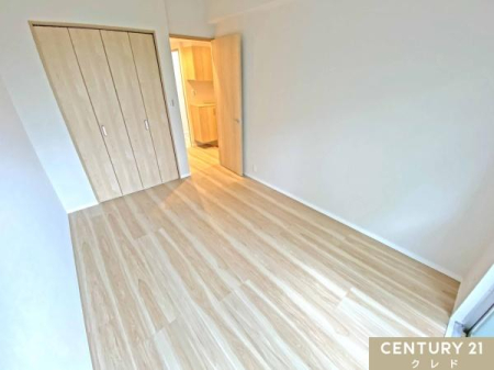 �m�� �y�m��6���z
���[������A�׋������x�b�h�������Ȃ��z�u�ł���g������̗ǂ���ԁB
�q�������Ƃ��Ă����g�����������܂��B