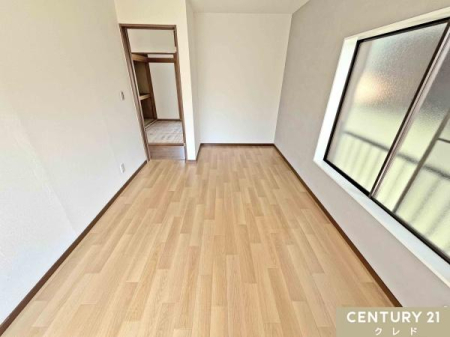 �m�� �y�쓌6���z
�h�A���ɕǂ𑢍삵�A��������[�⃏�[�N�X�y�[�X�Ƃ��Ċ��p�ł���X�y�[�X���m�ہB���邢�z�����������ށA��炵�ɍ��킹�đ��ړI�Ɏg������K�Ȃ������ł��B
