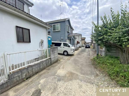 �O�ʓ��H�܂ތ��n�ʐ^ �X�[�p�[�E�R���r�j�ȂǁA�����̂��������Ɍ������Ȃ����Ǝ{�݂��k�������ɏ[���B�V�j�A���т���t�@�~���[�w�܂ŕ��L�����тɃI�X�X���ł��B
