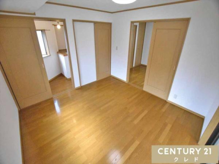 �m�� �y�m��6���z
���[������A�׋������x�b�h�������Ȃ��z�u�ł���g������̗ǂ���ԁB
�����������F�����̃i�`�������ȓ����ł��B