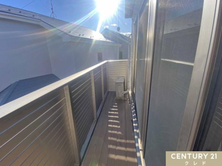 �o���R�j�[ 2�̕������q����A�z����ǍD�ȓ쓌�����o���R�j�[�B�����͂����Ղ�̌����������݁A�����󕨂��C�����悭�������܂��B