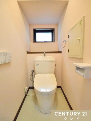 �g�C�� �����玩�R��������A���邭�u�₩�Ȉ�ۂ̃g�C���ł��B�������֍��t���Ŗ������K�B�����������₷���A�����ȏ�Ԃ�ۂ��₷���̂����͂ł��B