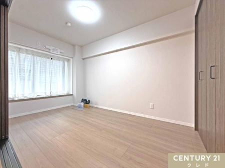 �m�� �y�m��4.5���z