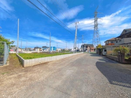 �O�ʓ��H�܂ތ��n�ʐ^ �����E���w�Z�܂œk��17���B���q�l�������Ȃ��ʂ�����S�̋������ŁA�q��Đ��тɂ��ꂵ�����P�[�V�����B���������Ɨ]�T�����������Ԃ��m�ۂł���̂��������ł��ˁB